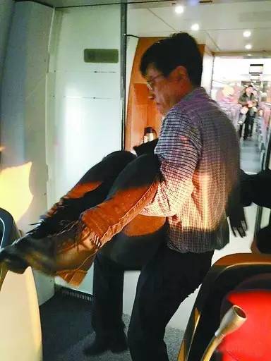 知金沙澳门(中国)唯一官方网站集团正在山东济南和临沂筹建医院，而周建芬是正是两院的护理部主任。.jpg