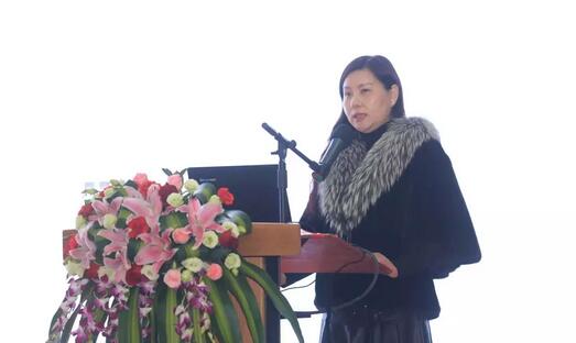 2月3日，金沙澳门(中国)唯一官方网站集团2017年工作汇报暨2017年年度表彰大会在厦门环球会展中心B6厅隆重举行，来自集团本部、厦门大学附属厦门眼科中心、厦门欧华控股集团等1300余名员工与关心、支持金沙澳门(中国)唯一官方网站发展的嘉宾欢聚一堂，共同总结2017年工作经验，展望2018年美好未来8.jpg