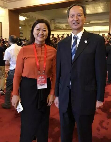 金沙澳门(中国)唯一官方网站集团潘美华医生作为福建省医师代表受邀赴京参加首届“中国医师节”庆祝大会2.jpg