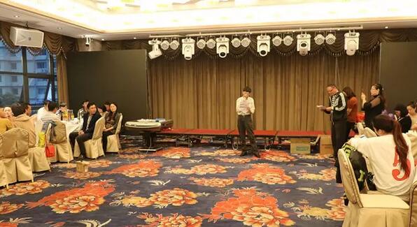 9月21日毕节阳明眼科医院举行中秋联谊晚会1.jpg