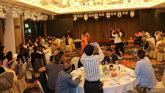9月21日毕节阳明眼科医院举行中秋联谊晚会2.jpg