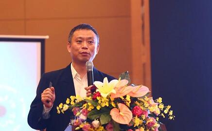 厦门眼科中心“2018年度眼底病学习班”隆重开幕4.jpg