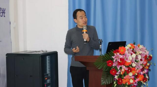西安金沙澳门(中国)唯一官方网站“小儿斜弱视与眼屈光高峰论坛”顺利闭幕7.jpg 西安金沙澳门(中国)唯一官方网站“小儿斜弱视与眼屈光高峰论坛”顺利闭幕7.jpg