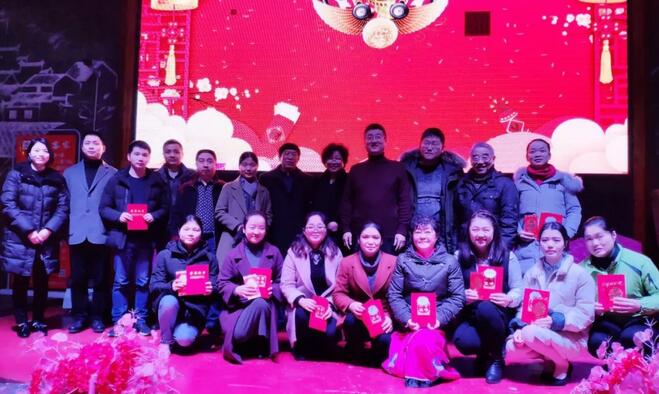 ，赣州金沙澳门(中国)唯一官方网站2018年会庆典暨颁奖典礼落幕2.jpg
