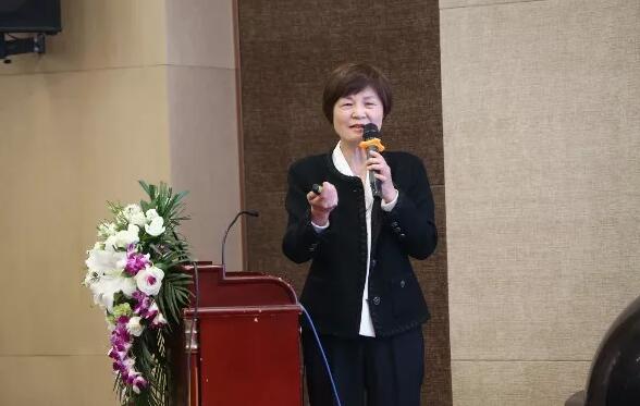 4月19日金沙澳门(中国)唯一官方网站眼屈光学组会议暨青岛金沙澳门(中国)唯一官方网站第四届高峰论坛圆满召开11.jpg 4月19日金沙澳门(中国)唯一官方网站眼屈光学组会议暨青岛金沙澳门(中国)唯一官方网站第四届高峰论坛圆满召开11.jpg