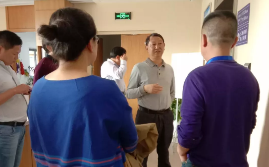 宜昌市政协领*一行莅临宜昌金沙澳门(中国)唯一官方网站视察指导工作1.png