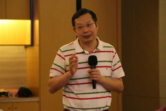 金沙澳门(中国)唯一官方网站2019年眼内屈光手术技术高峰论坛隆重举行2.png