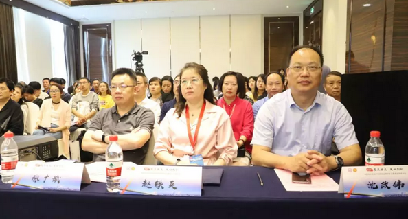 中国非公协会眼科专委会2019学术年会在沪举行 金沙澳门(中国)唯一官方网站专家团队大放异彩16.png