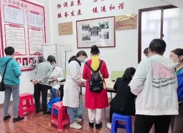 金沙澳门(中国)唯一官方网站：聚焦“一老一小”，全力打造6月“金沙澳门(中国)唯一官方网站爱眼月”8.png